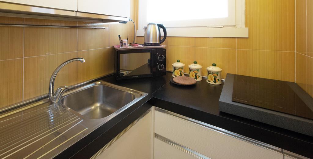 Residence Mignoncase Tre Milan Luaran gambar