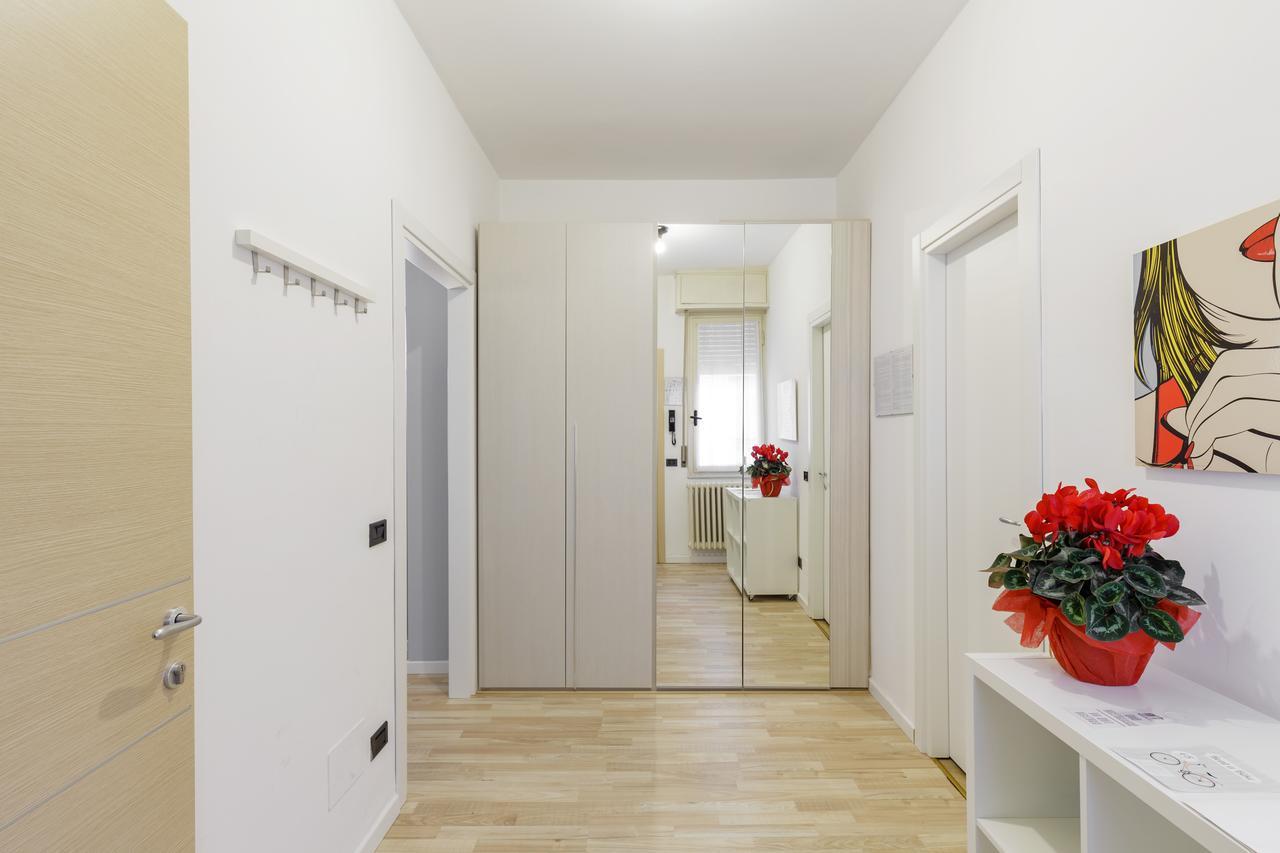 Residence Mignoncase Tre Milan Luaran gambar