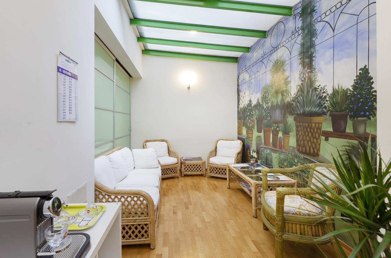 Residence Mignoncase Tre Milan Luaran gambar